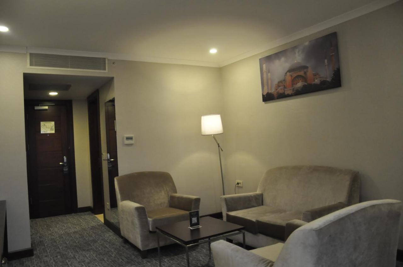 Happy Inn Gebze Hotel Екстериор снимка